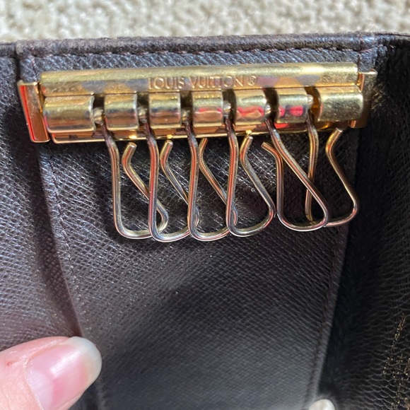 Authentic Louis Vuitton classic monogram Mini Lin keyholder brown - Picture 6 of 12